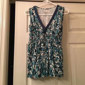 Blue and cream preloved shirt