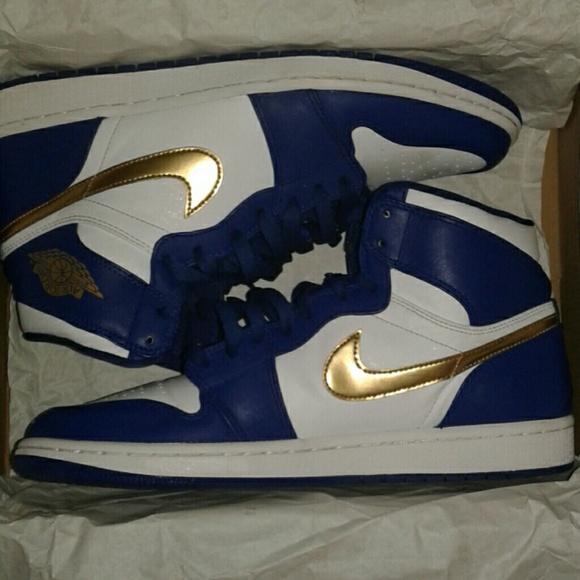 Shoes - Picture 1 of 1