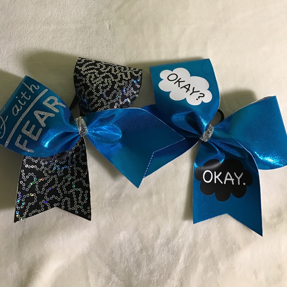 Cheer bow bundle.