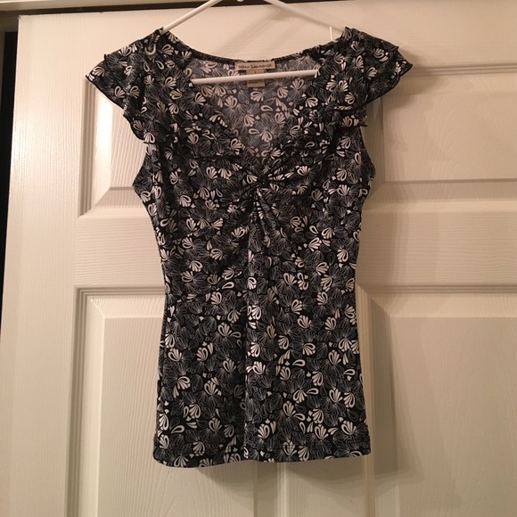 Blue, black, and white blouse - Picture 2 of 3