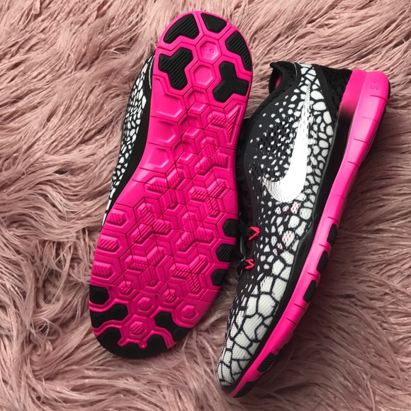 NWT Nike free print silver swoosh - Picture 6 of 6