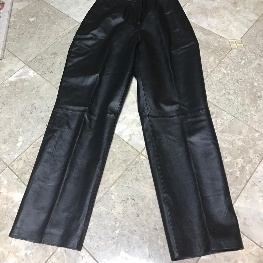 🎉HOST PICK 🎉Jessica Holbrook leather pants👖