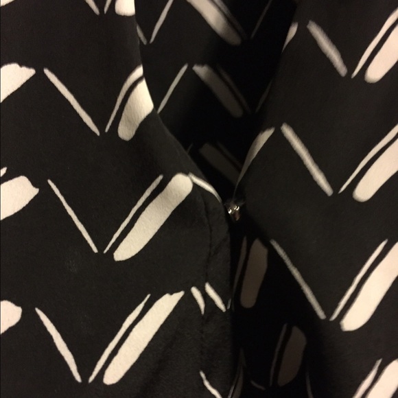 BCBGeneration top - Picture 2 of 4