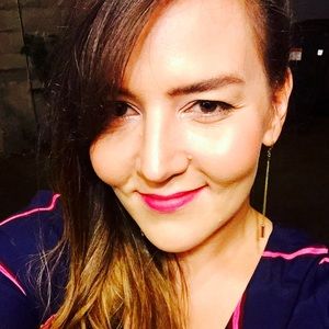Meet your Posher, Whitney