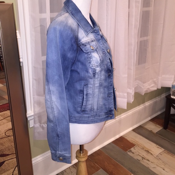 NWOT JOUJOU denim Jacket Large - Picture 2 of 4
