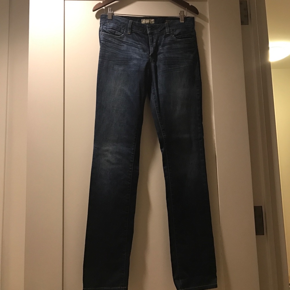 Guess: Nicole Cigarette Style Jeans
