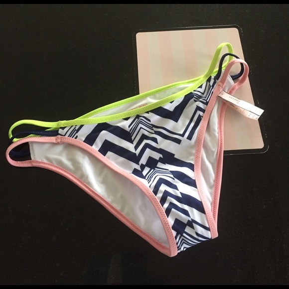 Victoria's Secret Other - Victoria's Secret strappy cheeky bottoms