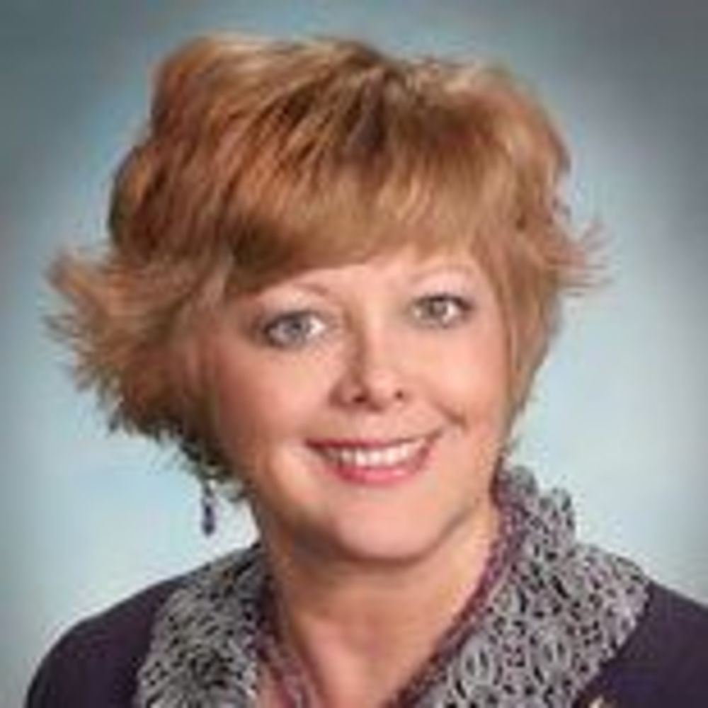 Meet your Posher, Cynthia a