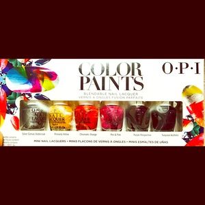 OPI color paints nail polish