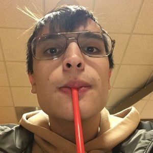 Meet your Posher, Zach