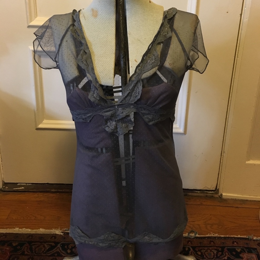 Adorable sheer grey with polka dots pretty sleeves