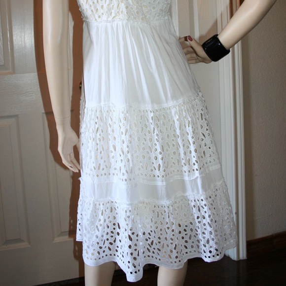 🌾BCBG MaxAzria WHITE SUMMER DRESS 🌻 - Picture 4 of 6