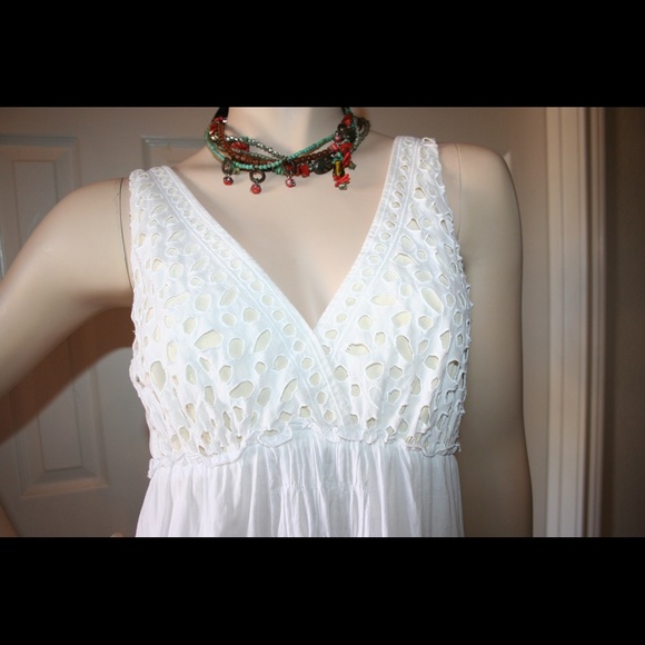 🌾BCBG MaxAzria WHITE SUMMER DRESS 🌻 - Picture 6 of 6