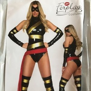 Forplay costume size Large