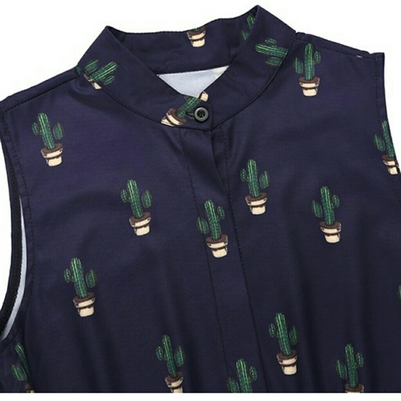 ❗️1 LEFT❗️Vintage Cactus Print Dress in Navy - Picture 2 of 4