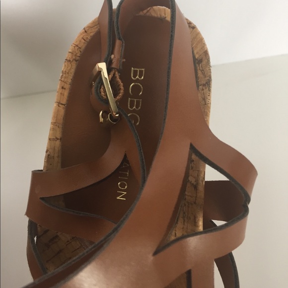 BCBG tan wedges - Picture 3 of 6