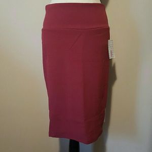 BNWT M LuLaRoe Cassie Skirt