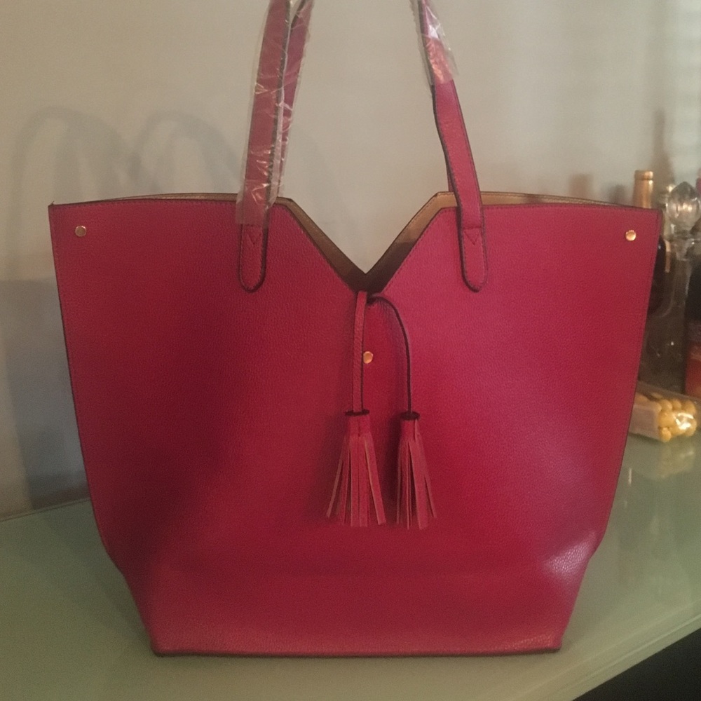 Large tote