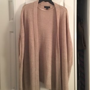 Like new! Light brown short sleeve  cardigan