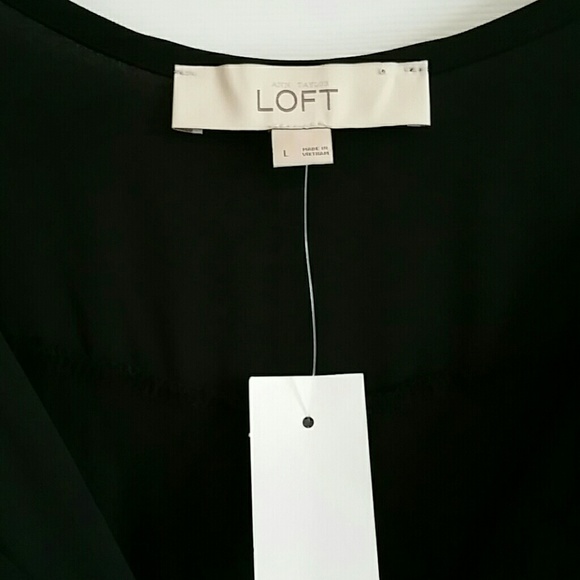 Loft high low button down Black top - Picture 5 of 5