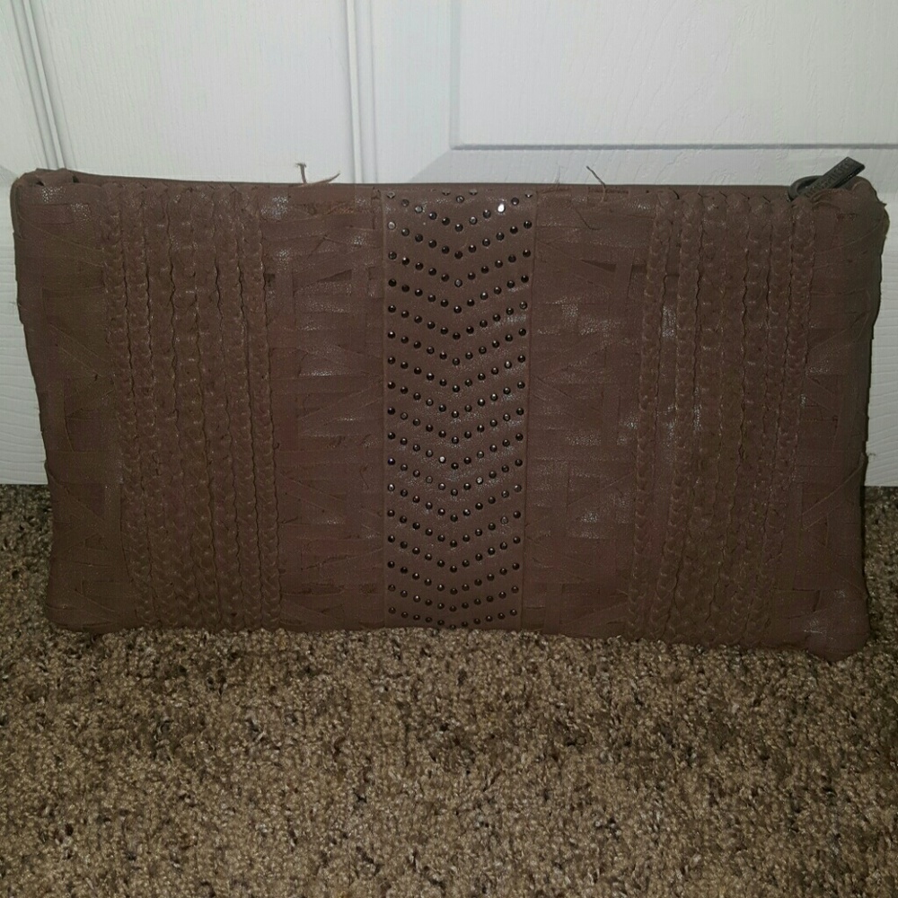 Tan clutch bag SUPERCUTE