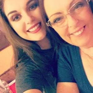 Meet your Posher, Vicky