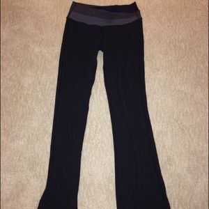 Lululemon Boot Cut Yoga Pants Size 6