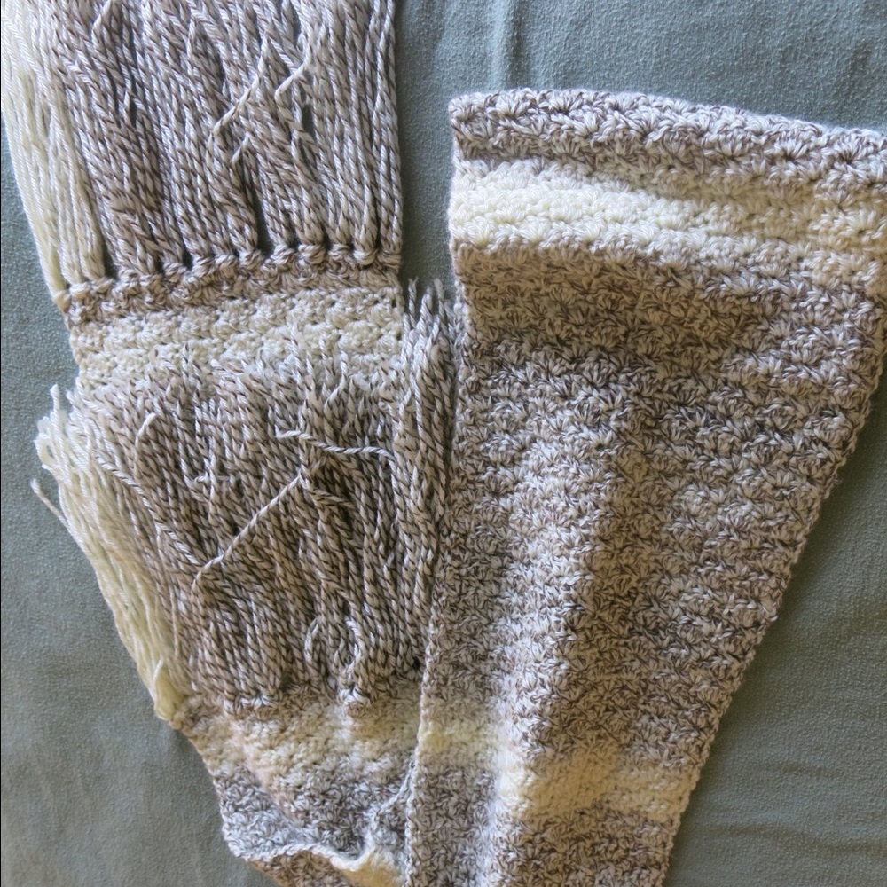 Extra Long, Thick Scarf❄️