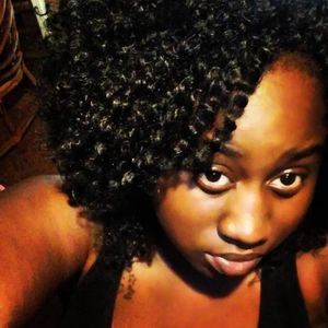 Meet your Posher, Jenae