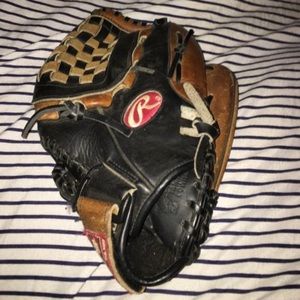 Rawlings baseball/softball mitt