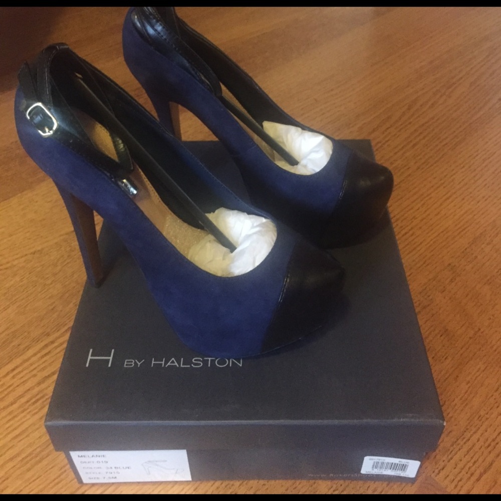H by halston navy blue and black platform heels