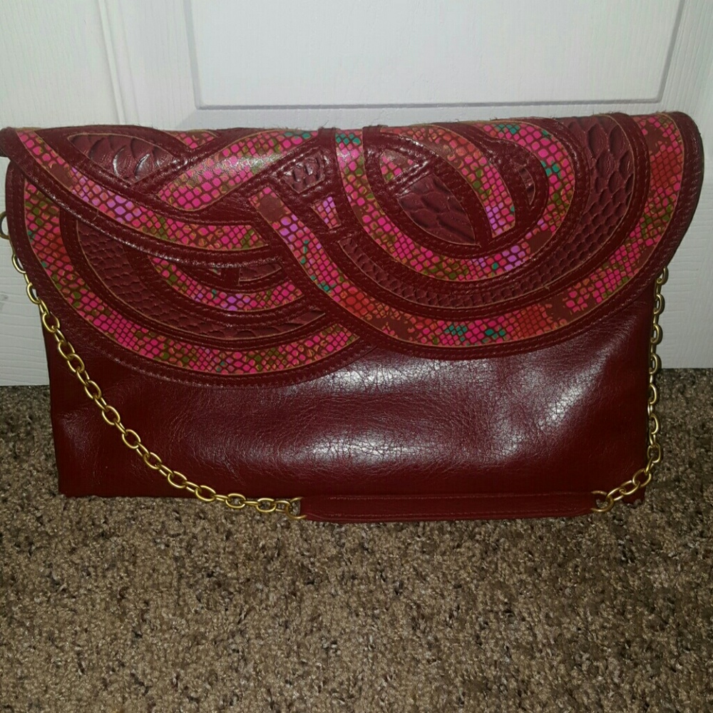 LOOP mixed media clutch
