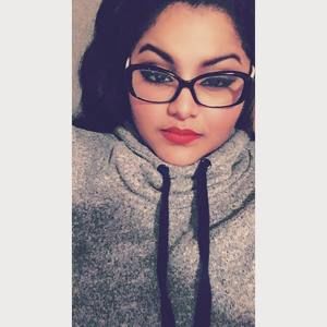 Meet your Posher, Edith