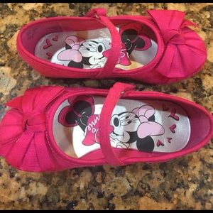 Girls Minnie Mouse Shoes