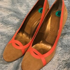 Fornarina tan coral orange leather pumps heels