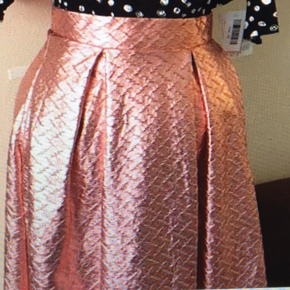 Lularoe Elegant Rose Gold Madison size L