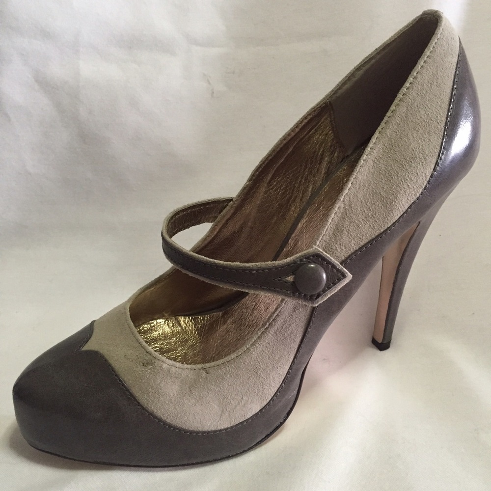 Women's Shoes
