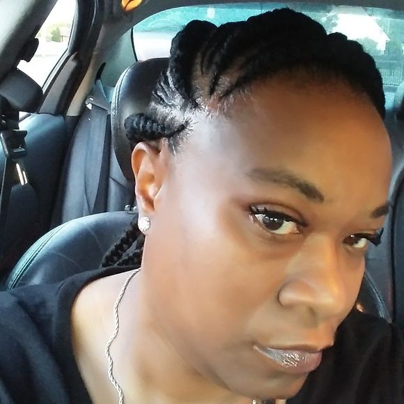Meet your Posher, Neshia - Picture 1 of 1