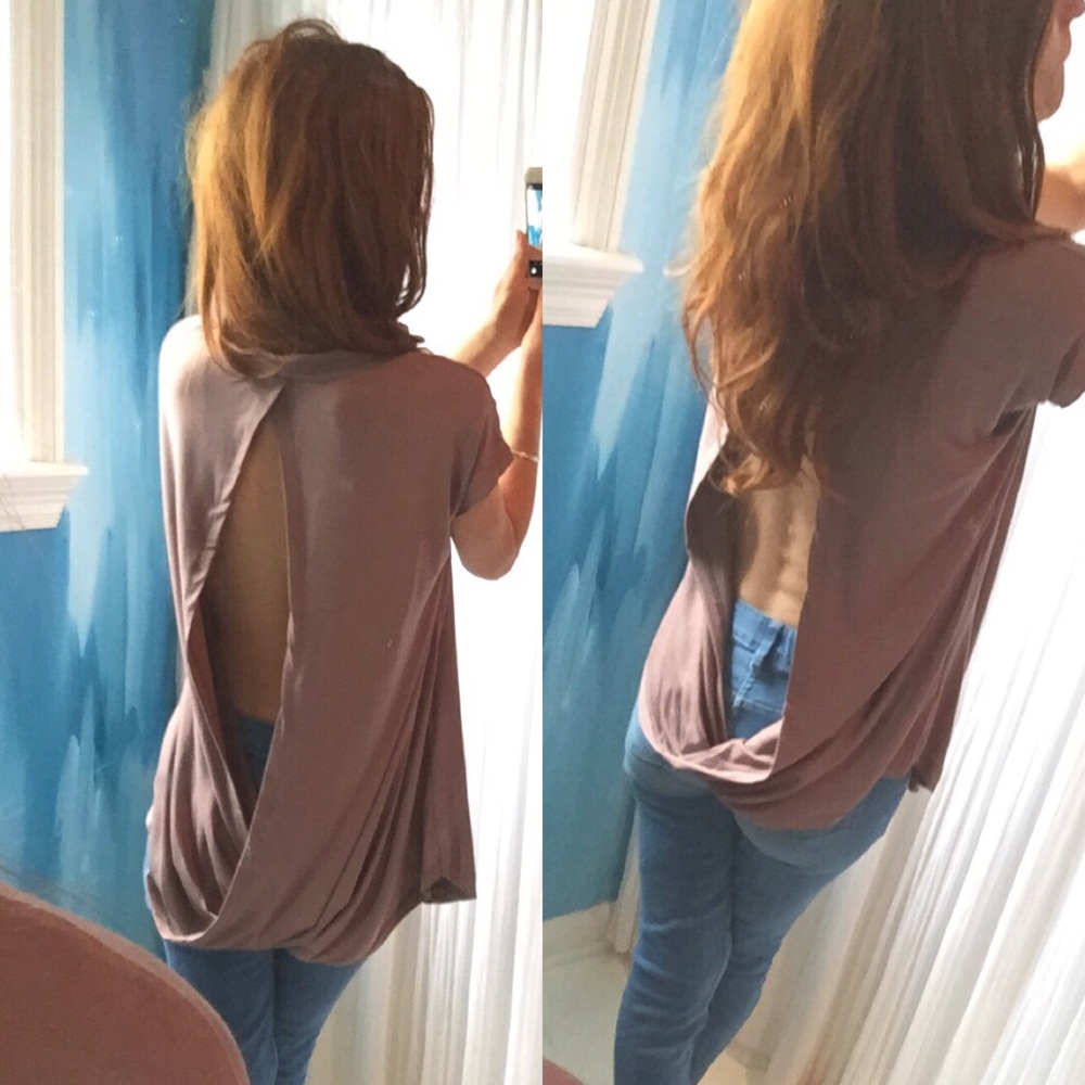 🕑 *last 2* Key Hole Back Pocket Mauve Tee