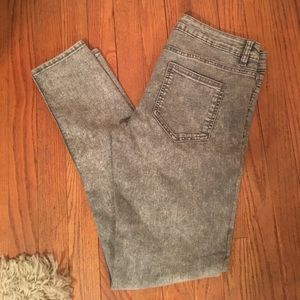 H&M Grey wash jeans