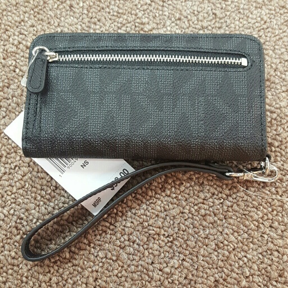 ❌SOLD❌ NWT Michael Kors Phone Case - Picture 3 of 6