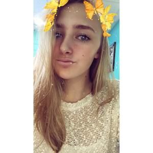 Meet your Posher, Brooke