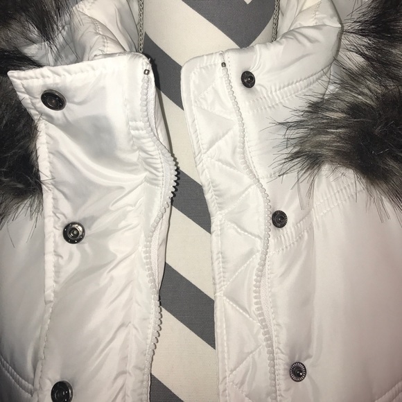 Anchorblue. Never used vest - Picture 2 of 7