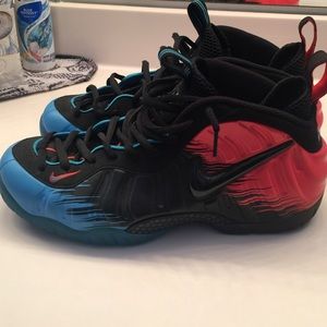 Spider man foams size 13