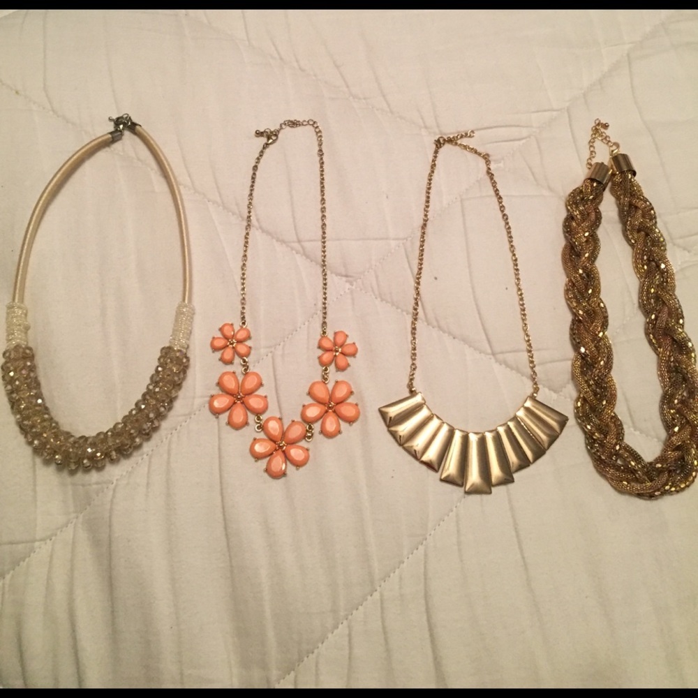 4 Francesca's necklaces