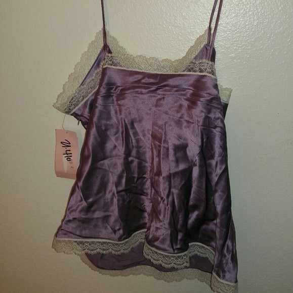 Very sexy 100% silk cami top from Nordstrom - Picture 2 of 2