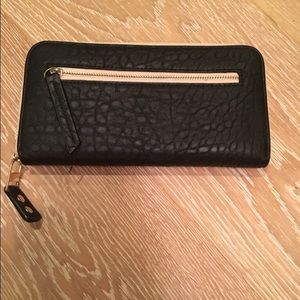 Black and very light pink wallet