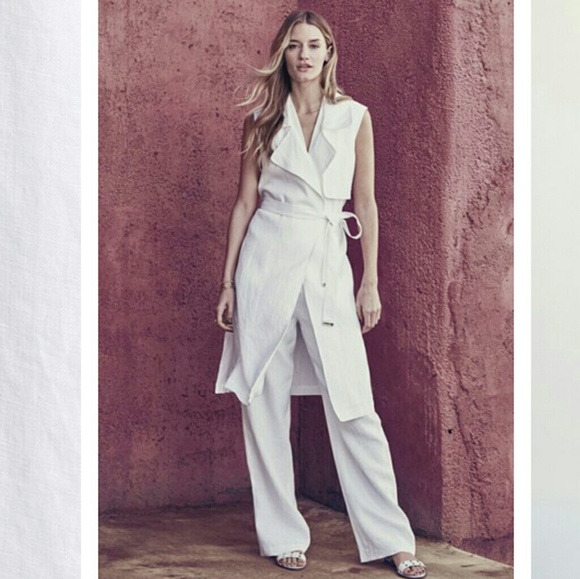 Vince Camuto Jackets & Blazers - Vince Camuto Sleeveless Trench Vest