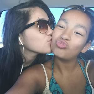 Meet your Posher, Valerie