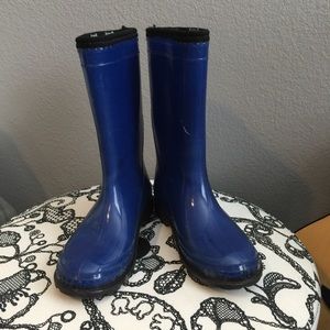 Blue rain boots